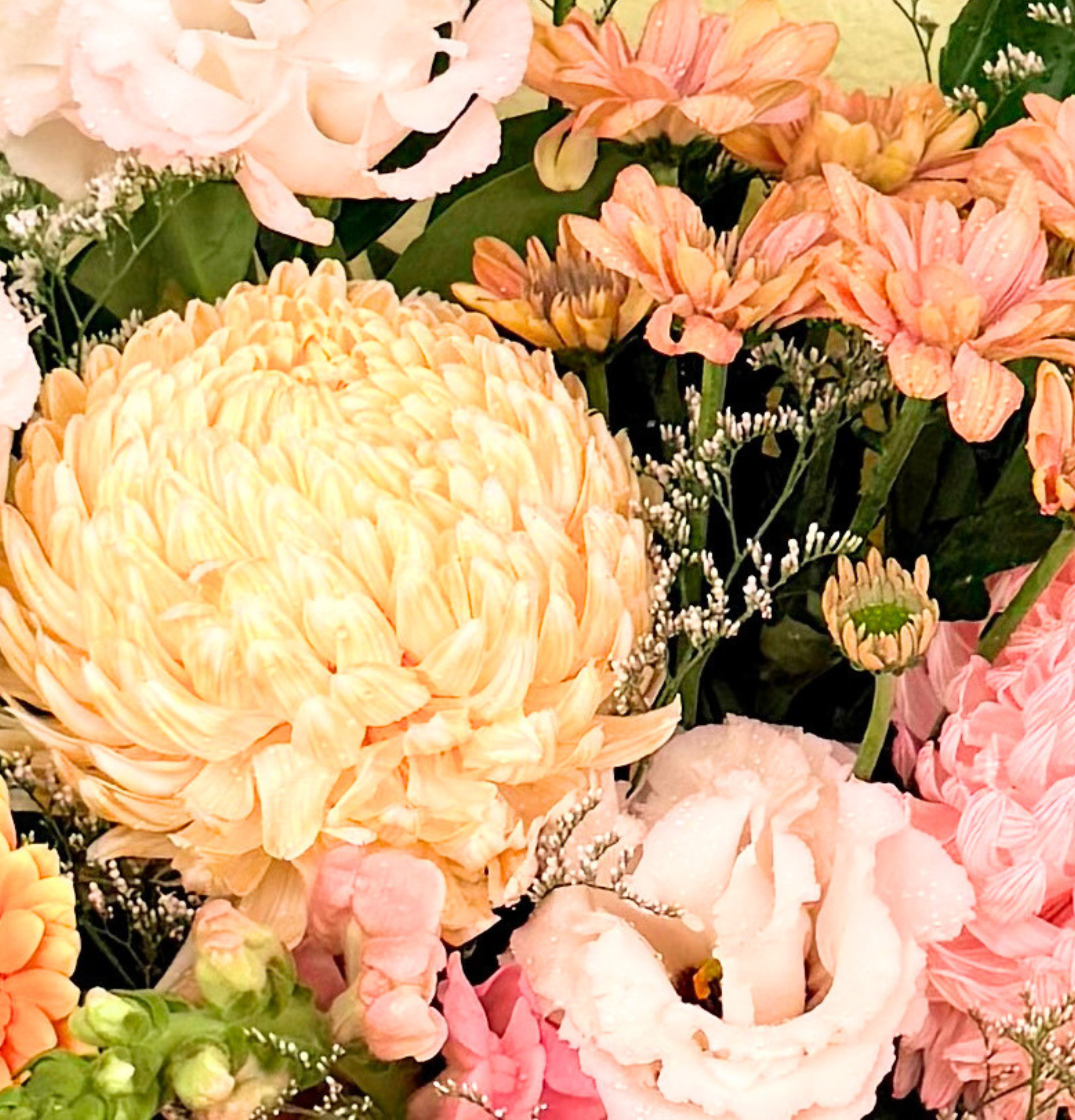 Florist Choice Peachy Bouquet